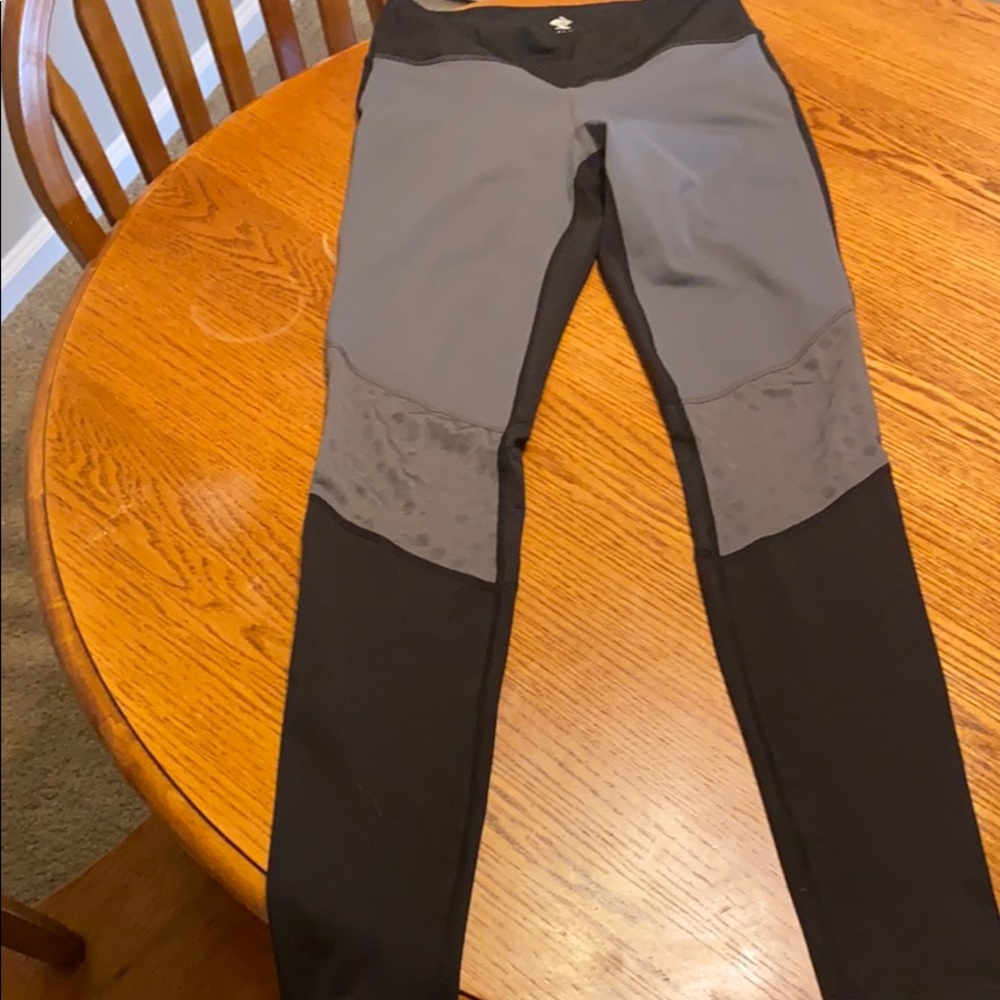 Rabbit leggings